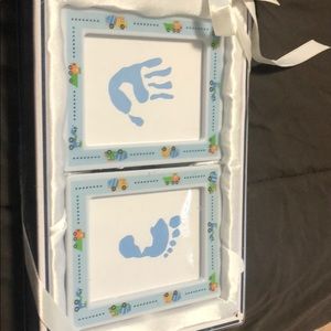 Cudlie Decor Handprint and Footprint Frame Set